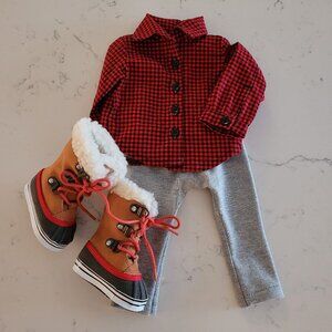 New Gift Boxed, Outfit for 18 Inch Dolls with New Maplelea Snow Stompers Boots